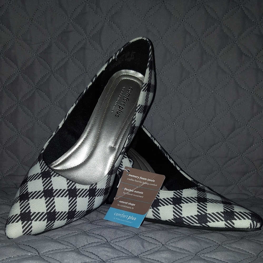 Plaid heels